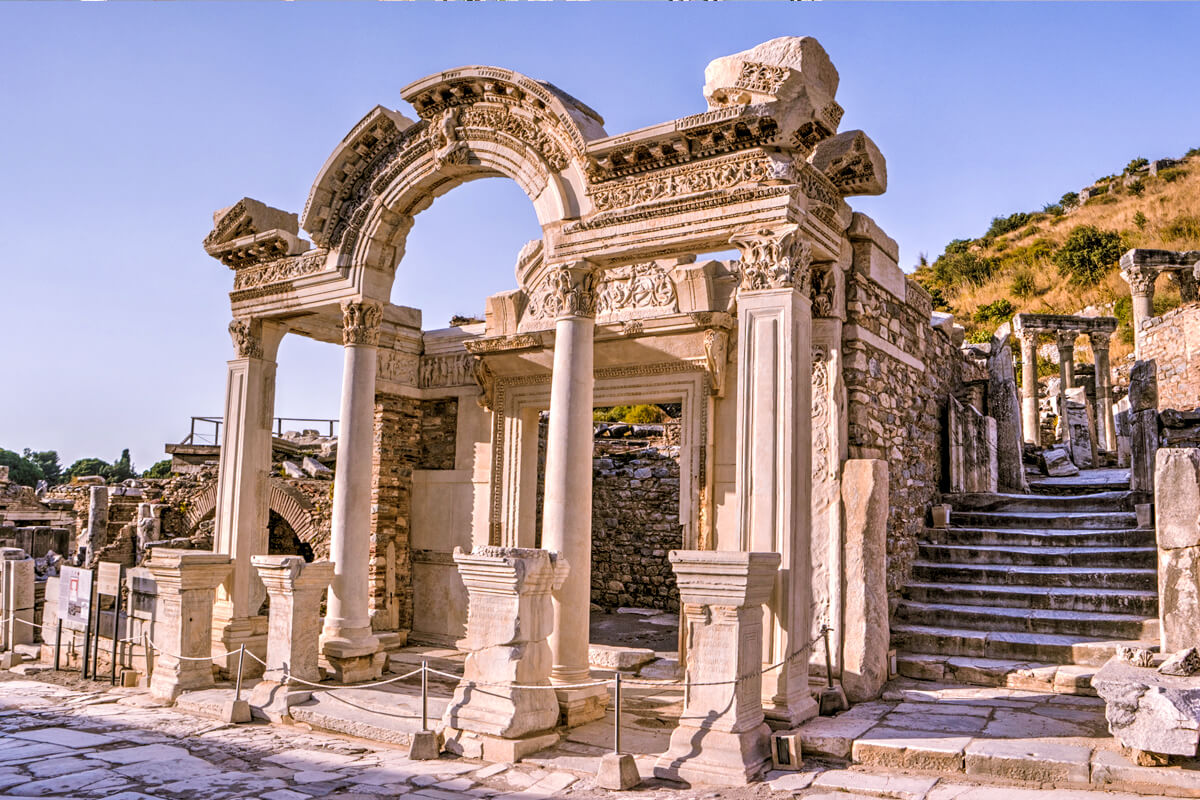 Multi-Country Tours Multi-Country Tours